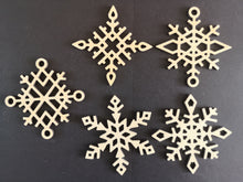 Load image into Gallery viewer, Snowflake bauble set
