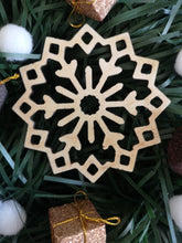 Load image into Gallery viewer, Christmas snowflake ornament set
